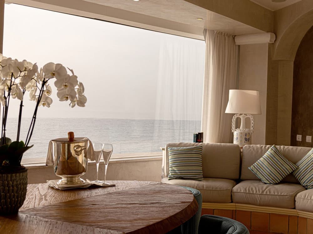 Suite with a sea view at Forte Village Resort